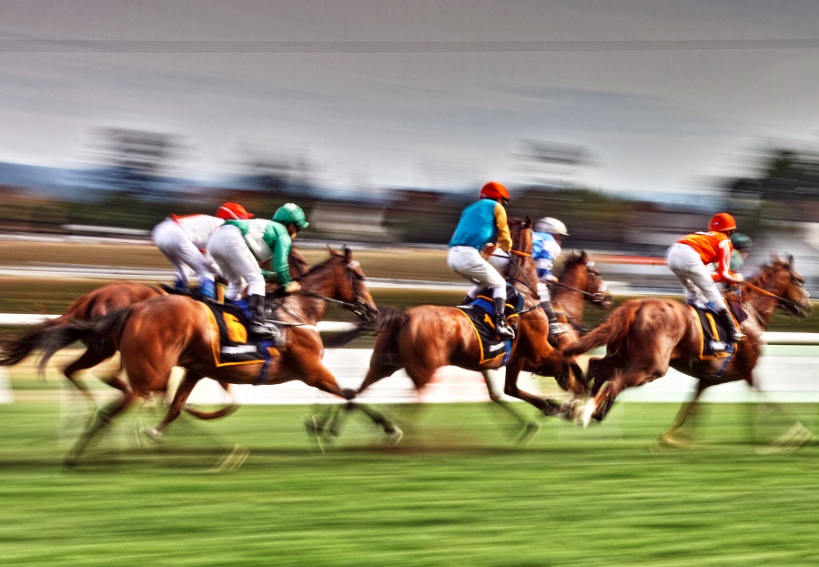 競走馬の平均時速は60キロ