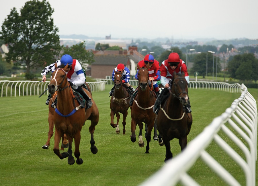 競馬のクラシック3冠とは？3冠を達成した過去の名馬たちも紹介