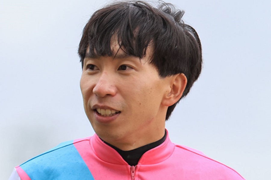 横山和生騎手